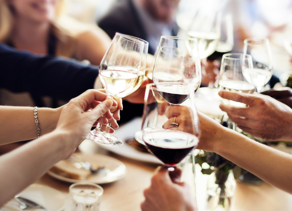 How to Host an Outstanding Wine Party