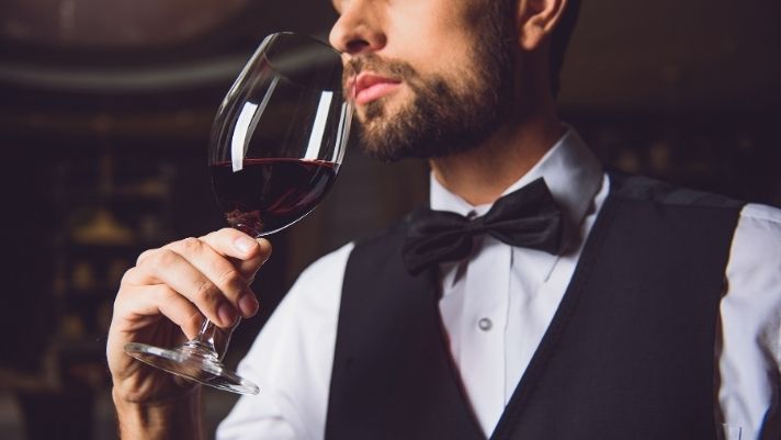 A Professional’s Guide To Letting Wine Breathe
