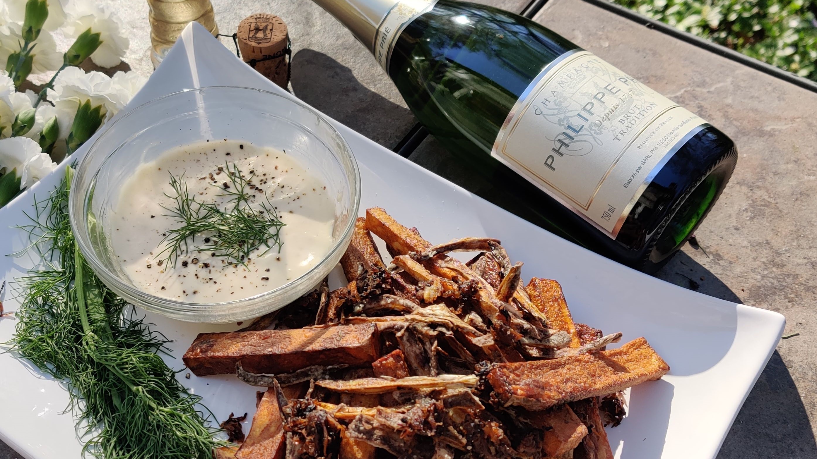 Online-Wine-Shop-Recipe-Pairing-potato-wedges-and-truffle-aioli