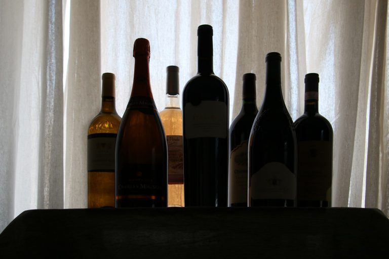 10 of the Most Famous Wine Cocktails Around the World From The Vine