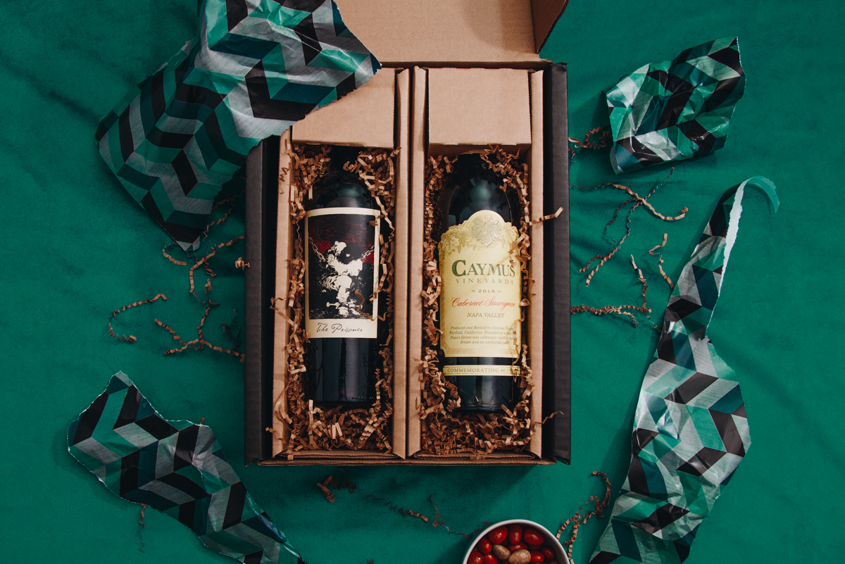 5 Tips on Choosing the Right Wine for a Special Gift
